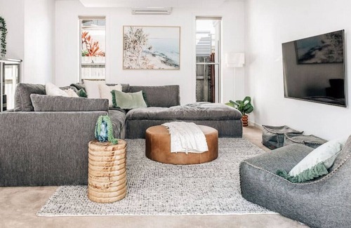 Mount Coolum House | 15 Waterline Close · Beach house retreat - walk to the beach