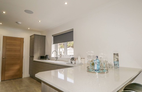 Banff Cottage | 15 WATERS EDGE, family friendly, with a garden in Banff