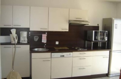 Les Baumettes Apartment | 150 m to the sea , apartment for 6 pers NICE south of France