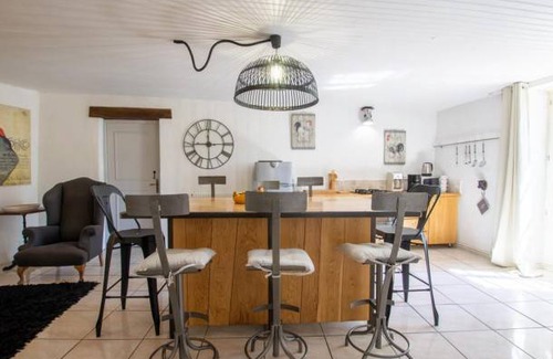 Champagnac-de-Belair House | 150 m² House ∙ 5 bedrooms ∙ 10 guests