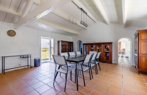 Beauvoir-sur-Mer House | 150 m² House ∙ 3 bedrooms ∙ 5 guests