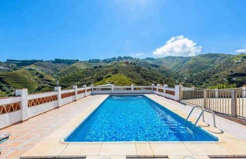 El Borge House | 150 m² House ∙ 4 bedrooms ∙ 8 guests