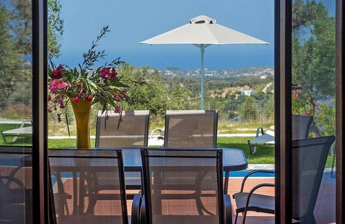 Kirianna House | 150 m² House ∙ 4 bedrooms ∙ 8 guests