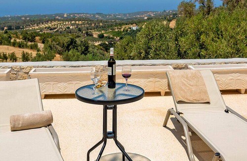Kirianna House | 150 m² House ∙ 4 bedrooms ∙ 8 guests