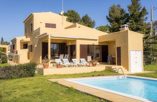 Lagos Villa | 150 m² Villa ∙ 3 bedrooms ∙ 7 guests