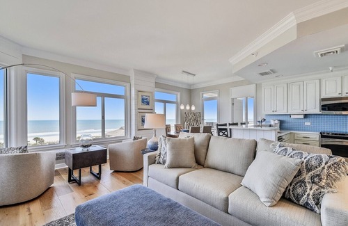 North Forest Beach Villa | 1506 SeaCrest ~ 5th Floor End Villa with Panoramic Ocean Views!