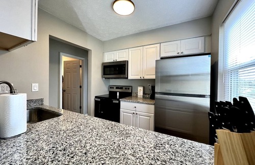 Middletown Apartment | 1520 G Bonita · TWO Bedroom Remodeled Middletown w Private Laundry