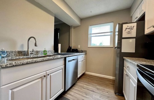 Middletown Condo | 1520 K Bonita · Middletown Apartment 2 BED w FREE Private Laundry