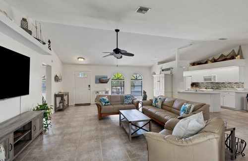 South Gulf Cove House | 15264 red Head Avenue