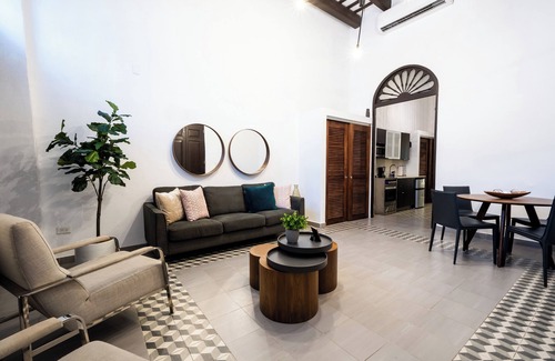 Mercado Apartment | 153 Luna by Stay with Bear