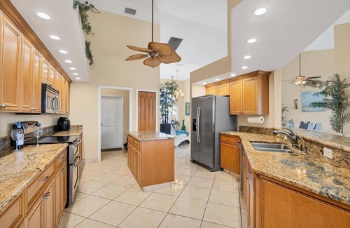 South Gulf Cove House | 15432 Aribe Avenue