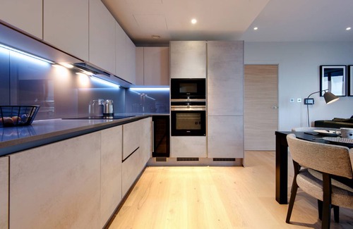 Warwick Apartment | 155 m² Apartment ∙ 3 bedrooms ∙ 6 guests