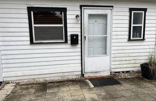 Old Southeast Apartment | 158 1/2 C1 -Coastal Old South East 1 Bedroom