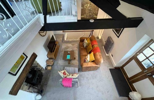 Kerridge Apartment | 15A Bollington, Cheshire Village, balcony, log burner, walks, dogs