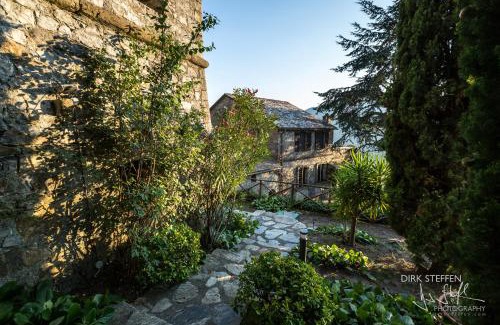 Aigo House | 15th century castle, between 5 Terre and Portofino