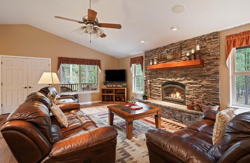 River Forest Acres House | 16 Jillian home