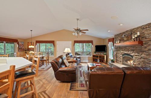 River Forest Acres House | 16 Jillian home
