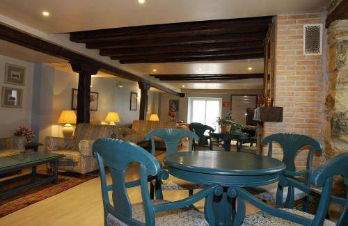 Burguete Hotel | 16 m² Hotel ∙ 3 guests