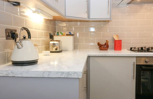 Newburgh House | 16 MAIN STREET, family friendly, country holiday cottage in Ellon