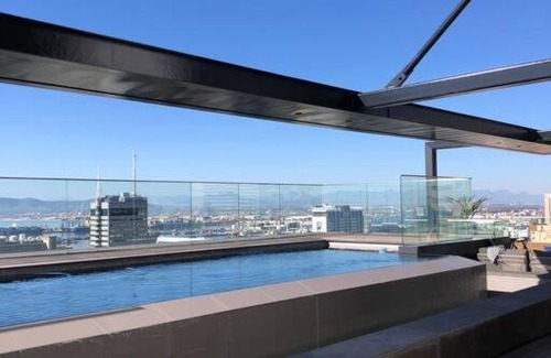 Cape Town City Centre Apartment | 16 On Bree Onebedroom Apartment