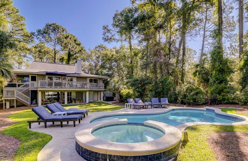 Sea Pines House | 16 Painted Bunting