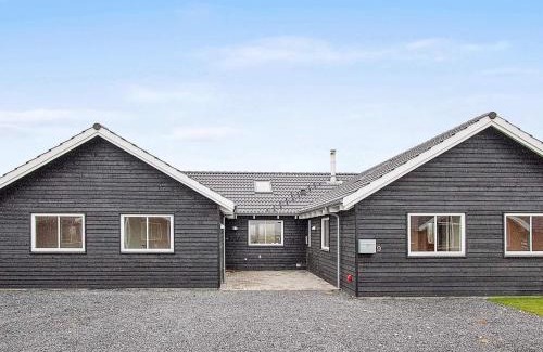 Olpenitz House | 16 person holiday home in Hasselberg