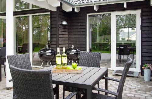 Olpenitz House | 16 person holiday home in Hasselberg