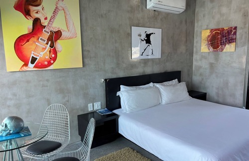 Los Cabos Hotel | 16 rooms Beachfront Groups conferences retreats private events