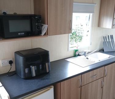 Fishguard Other | 16 Vale Park