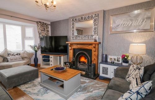 Ballycastle House | 16 Whitehall Place