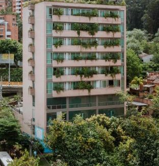El Poblado Hotel | 1616 Hotel