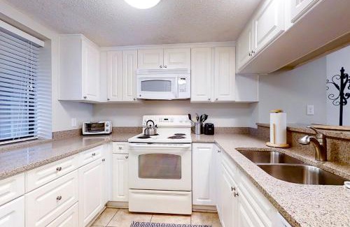 Fernandina Beach Apartment | 1621-22 Sea Dunes