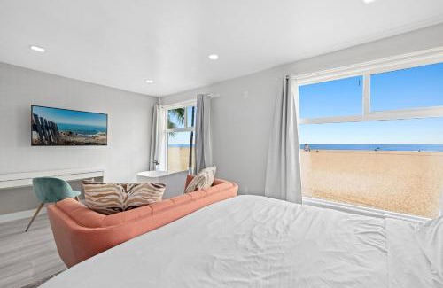 Balboa Peninsula Apartment | 1628 West Oceanfront Oasis 8