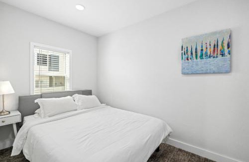 Balboa Peninsula Apartment | 1628 West Oceanfront Oasis 8