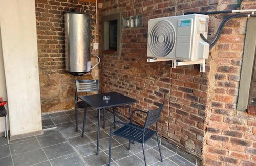 Bezuidenhout Valley Apartment | 163 on Bez, Apartment 9