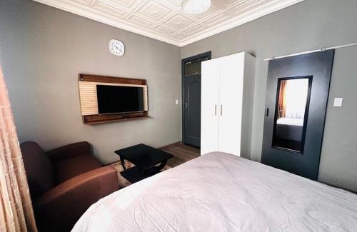 Bezuidenhout Valley House | 163 on Bez Unit 21