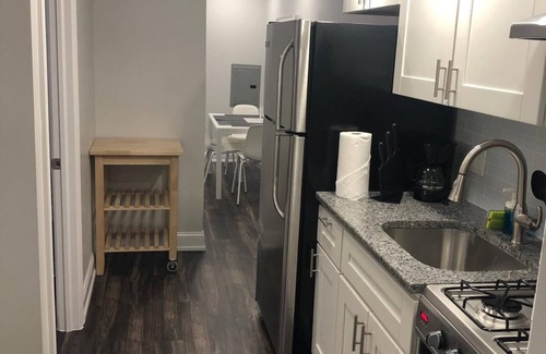 Industry Apartment | 1631 5A · Convenient 3bed Apt/20 min to NYC-Parking Avail.