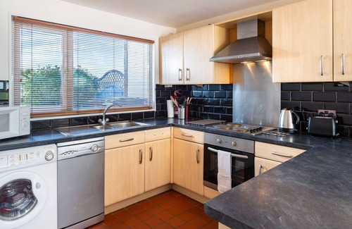 Kingsbridge House | 164 Cumber Close