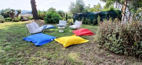Gioiella House | 16th Century Townhouse, Large Garden Near Lake, Tuscany and Umbria - Sleeps 18