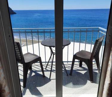 Diskos Hotel | 17 m² Hotel ∙ 3 guests