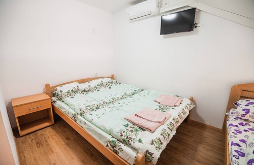 Jesenice House | 17 m² House ∙ 1 bedroom ∙ 5 guests
