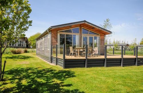 Dobwalls House | 17 Meadow Retreat