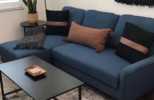 Upland Apartment | 17 minutes from Mount Baldy. Cozy and private guesthouse fully loaded.