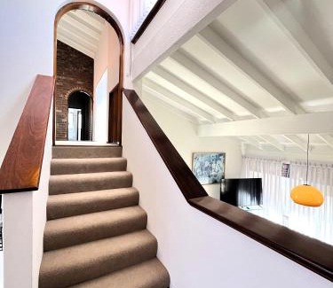 Nedlands House | 17 Rare Urban Style 4br Nedlands &pool