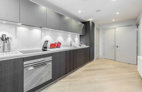 South Richmond Apartment | 17 The Quadrant - 2 bedroom apartment