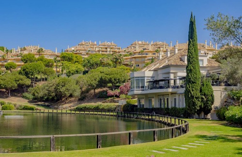 Elviria Apartment | 170 m² Apartment ∙ 3 bedrooms ∙ 6 guests