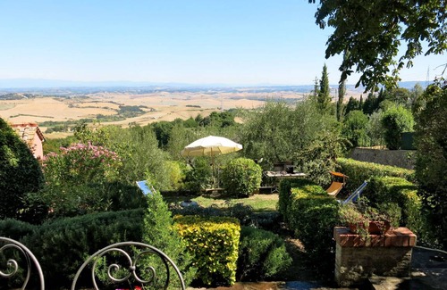 Orciatico House | 170 m² House ∙ 3 bedrooms ∙ 8 guests