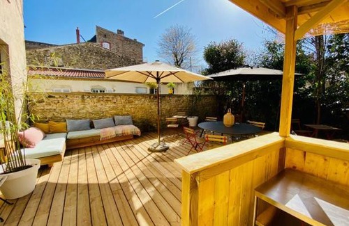 Billom House | 170 m² House ∙ 3 bedrooms ∙ 9 guests