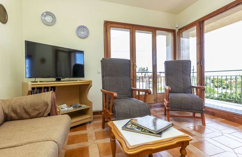 Creixell House | 170 m² House ∙ 4 bedrooms ∙ 8 guests