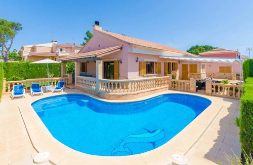 Badia Gran Villa | 170 m² Villa ∙ 3 bedrooms ∙ 6 guests